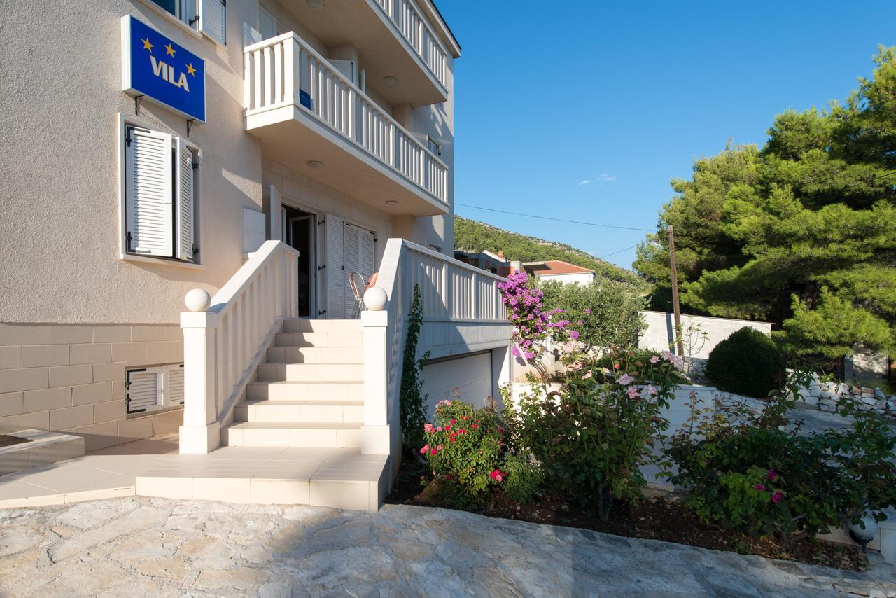 Sun House Apartments Bol Bagian luar foto